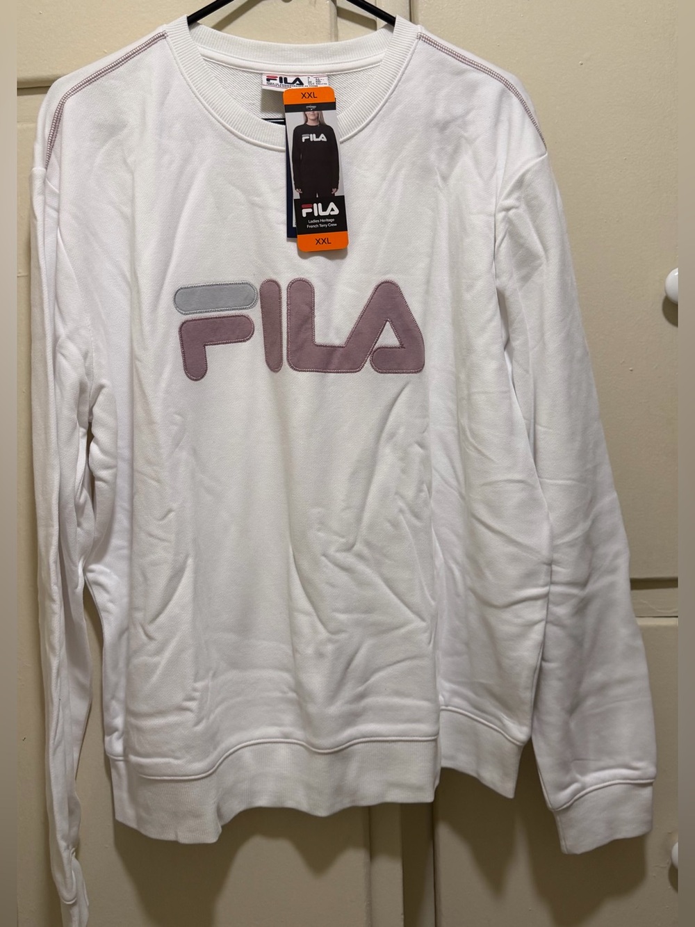 New XXL women’s lightweight tee/sweatshirt (no fleece)